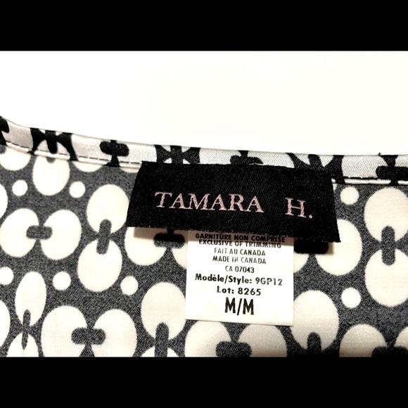 Black/white blouse - Picture 6 of 10